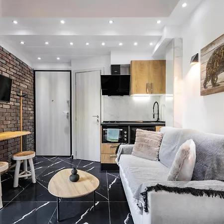 Skra Hideaway In Center By Binobi ! סלוניקי